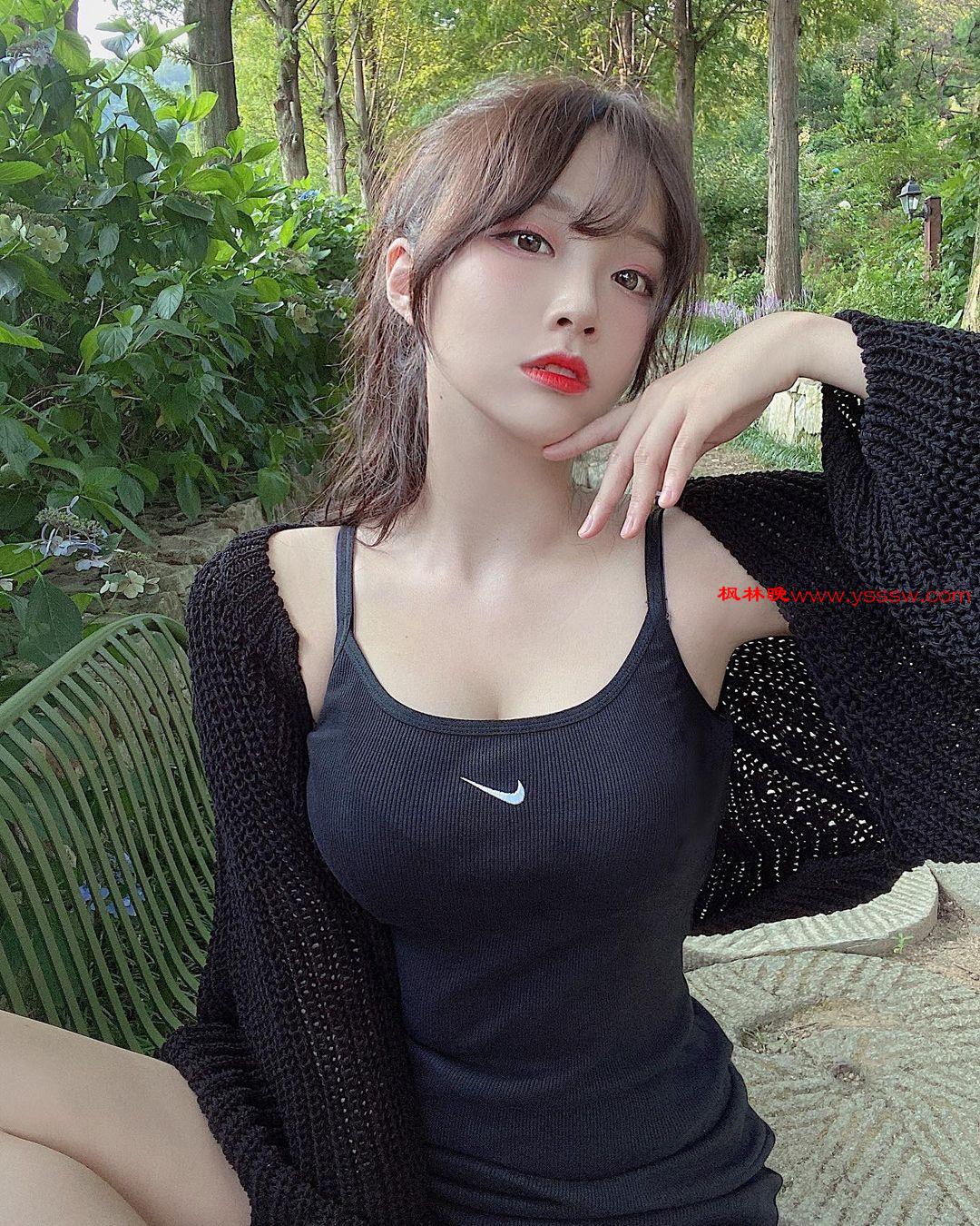 贵阳漂亮嫩妹外表甜美床上风骚