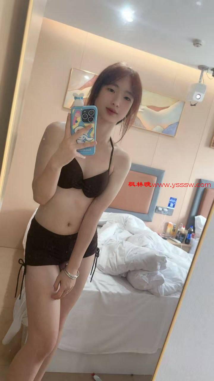 郑州一眼就让人激动的身材冷白皮 真E杯豪乳 完美小翘臀
